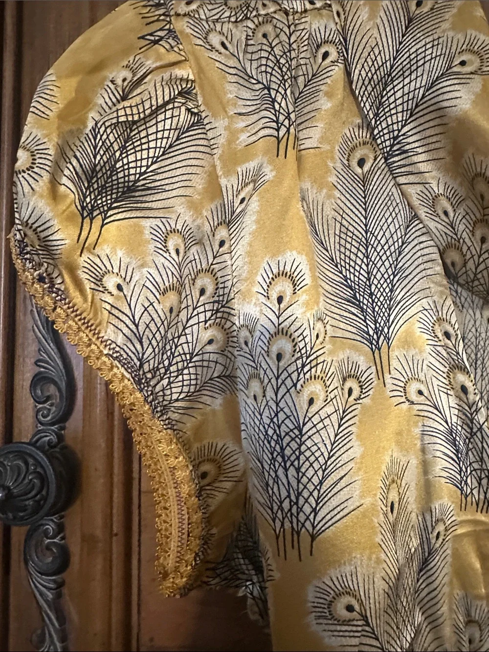 Free People Gold Black Silk Peacock Feather Pattern Attached Neck Scarf Blouse 8